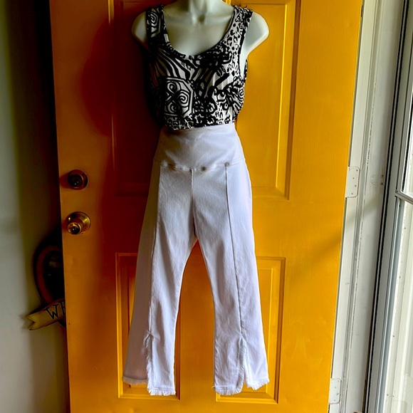 CAPRI PANTS WITH FRINGE - Picture 1 of 9